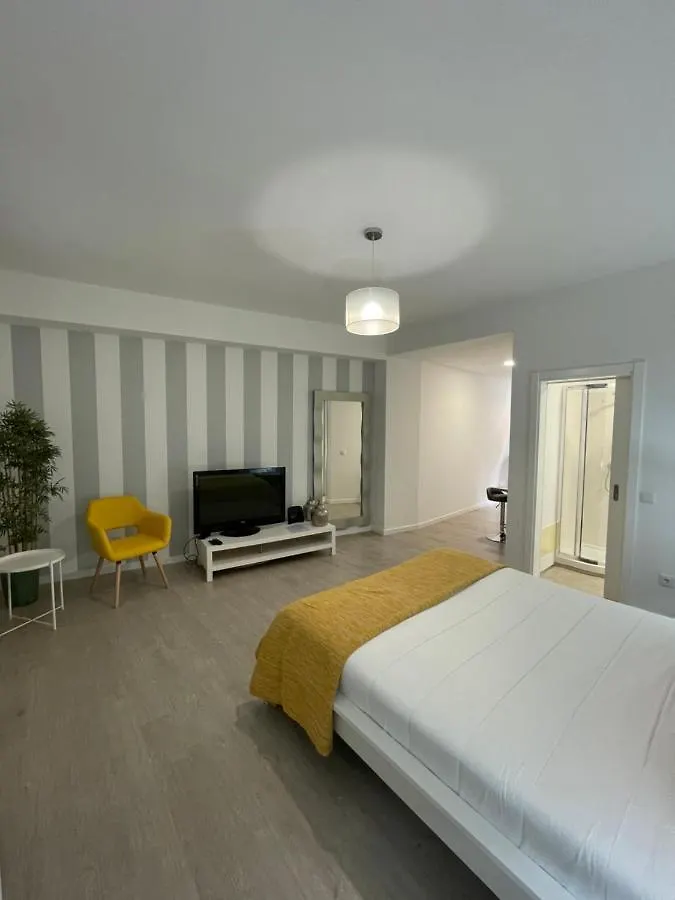 Charming Funchal Studio